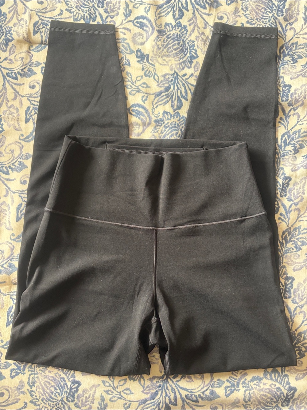 Old Navy Active Black High-Rise Leggings Go Dry New
